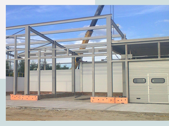 Строительство автосервисов от СтальСтрой-Нфт по цене 610 руб.