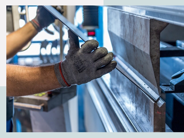 Гибка металла в Нефтеюганске